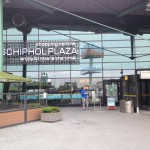 How to travel to Keukenhof from Schiphol airport?