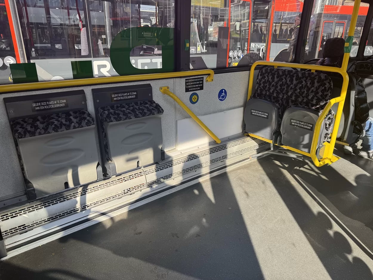 Wheelchair spot Qbuzz