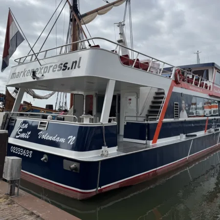 Volendam Marken ferry boat