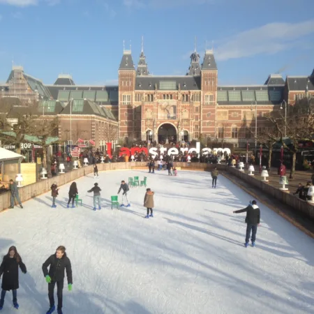 Museumplein ice rink, skating in Amsterdam
