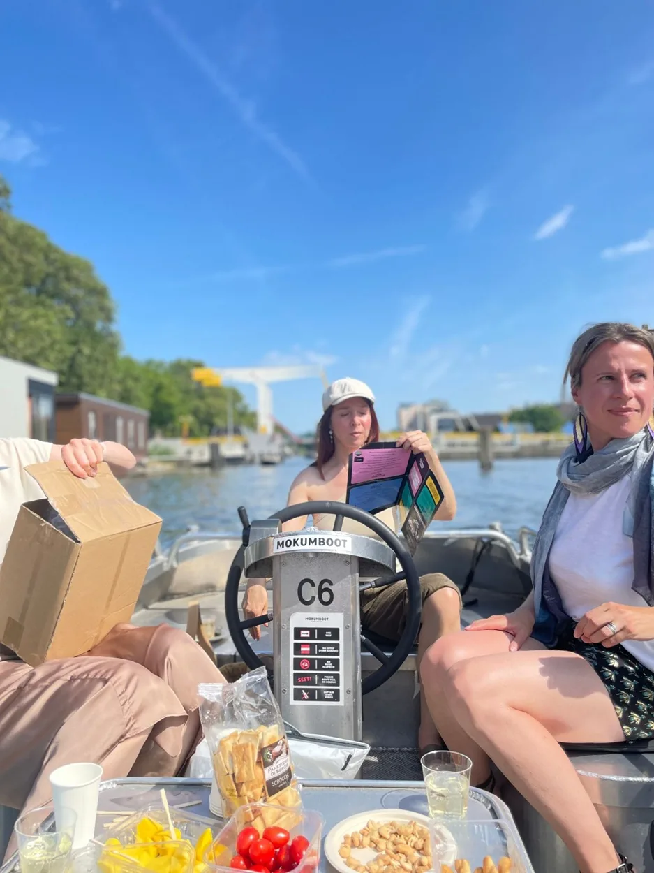 Rent a boat in Amsterdam, my experience